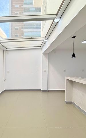 Casa para alugar com 263m², 4 quartos e 2 vagas Casa para alugar com 263m², 4 quartos e 2 vagasCopa