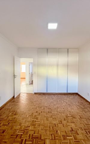 Casa para alugar com 263m², 4 quartos e 2 vagas Casa para alugar com 263m², 4 quartos e 2 vagasSuíte