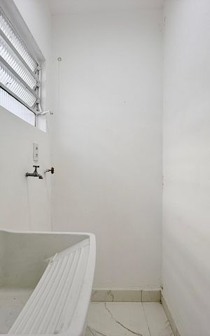 Casa para alugar com 263m², 4 quartos e 2 vagas Casa para alugar com 263m², 4 quartos e 2 vagasÁrea de Serviço