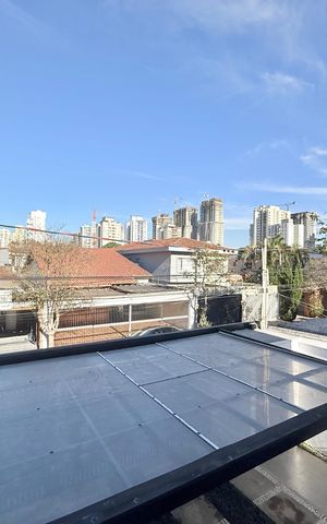 Casa para alugar com 263m², 4 quartos e 2 vagas Casa para alugar com 263m², 4 quartos e 2 vagasVista Suíte