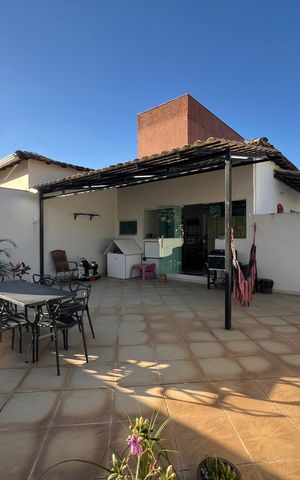 Apartamento à venda com 220m², 3 quartos e 2 vagas Apartamento à venda com 220m², 3 quartos e 2 vagasCobertura