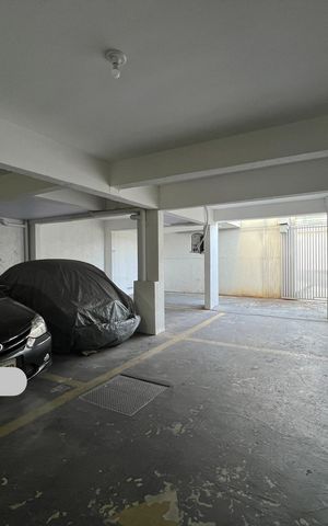 Apartamento à venda com 220m², 3 quartos e 2 vagas Apartamento à venda com 220m², 3 quartos e 2 vagasGaragem