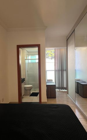 Apartamento à venda com 220m², 3 quartos e 2 vagas Apartamento à venda com 220m², 3 quartos e 2 vagasQuarto Suíte
