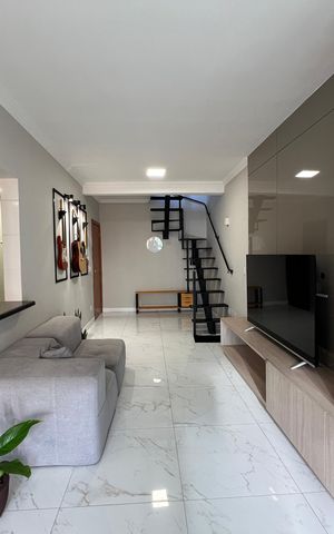 Apartamento à venda com 220m², 3 quartos e 2 vagas Apartamento à venda com 220m², 3 quartos e 2 vagasSala