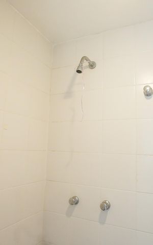 Apartamento à venda com 87m², 3 quartos e 2 vagasBanheiro da Área de Serviço