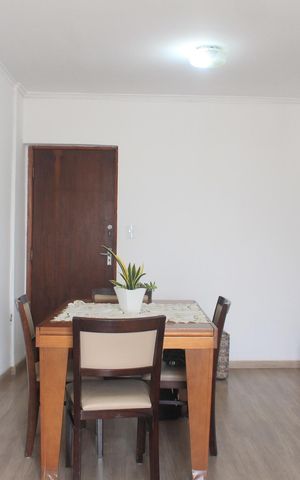 Apartamento à venda com 98m², 2 quartos e 1 vagaSala