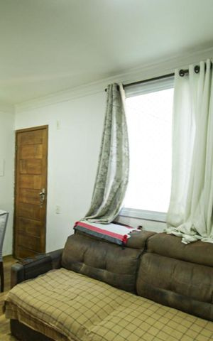 Apartamento à venda com 44m², 2 quartos e 1 vaga Apartamento à venda com 44m², 2 quartos e 1 vagaSala