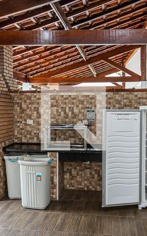 Apartamento à venda com 44m², 2 quartos e 1 vaga Apartamento à venda com 44m², 2 quartos e 1 vagaChurrasqueira