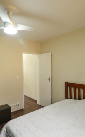 Casa à venda com 125m², 2 quartos e 2 vagas Casa à venda com 125m², 2 quartos e 2 vagasQuarto 2