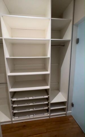 Apartamento à venda com 70m², 1 quarto e 2 vagas Apartamento à venda com 70m², 1 quarto e 2 vagasQuarto