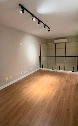 Apartamento à venda com 70m², 1 quarto e 2 vagas Apartamento à venda com 70m², 1 quarto e 2 vagasQuarto