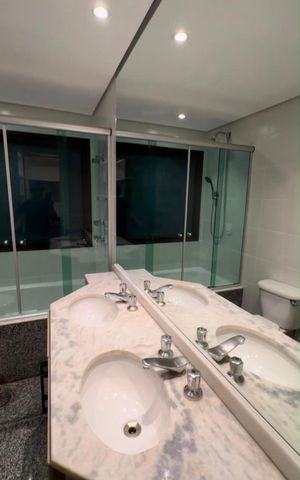 Apartamento à venda com 70m², 1 quarto e 2 vagas Apartamento à venda com 70m², 1 quarto e 2 vagasBanheiro