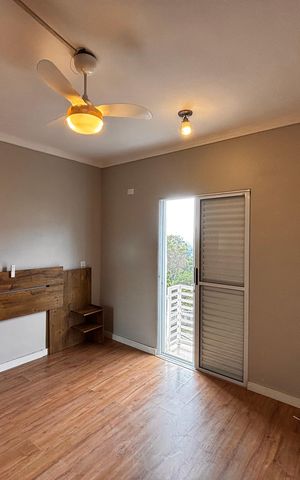 Casa de condomínio à venda com 110m², 3 quartos e 2 vagas Casa de condomínio à venda com 110m², 3 quartos e 2 vagasSuíte