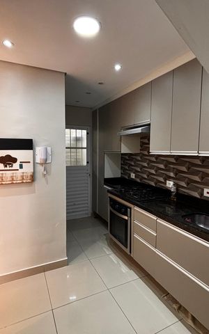 Casa de condomínio à venda com 110m², 3 quartos e 2 vagas Casa de condomínio à venda com 110m², 3 quartos e 2 vagasCozinha