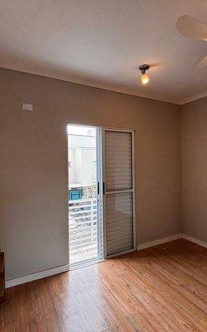 Casa de condomínio à venda com 110m², 3 quartos e 2 vagas Casa de condomínio à venda com 110m², 3 quartos e 2 vagasSuíte