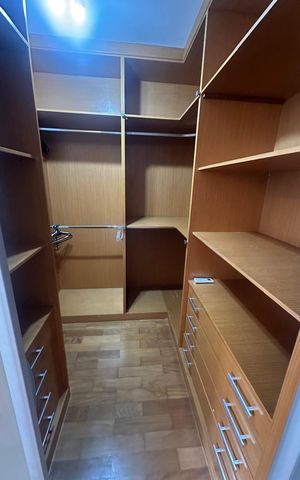 Apartamento à venda com 173m², 3 quartos e 3 vagas Apartamento à venda com 173m², 3 quartos e 3 vagasQuarto