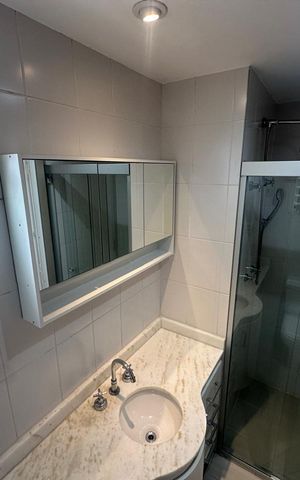Apartamento à venda com 173m², 3 quartos e 3 vagas Apartamento à venda com 173m², 3 quartos e 3 vagasBanheiro