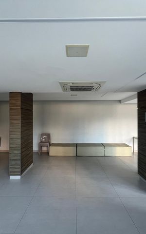 Apartamento à venda com 67m², 3 quartos e 2 vagas Apartamento à venda com 67m², 3 quartos e 2 vagasÁrea comum - Salão de festas