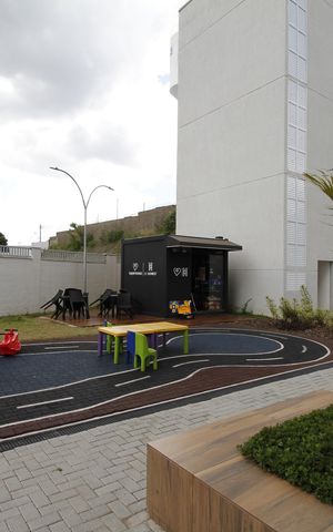 Apartamento para alugar com 106m², 3 quartos e 1 vagamercado