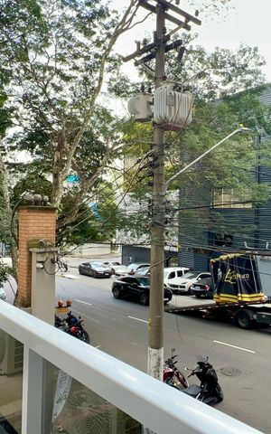 Apartamento para alugar com 71m², 2 quartos e sem vaga Apartamento para alugar com 71m², 2 quartos e sem vagaVaranda