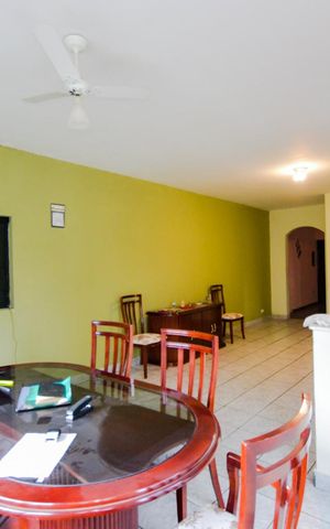 Casa à venda com 540m², 3 quartos e 20 vagasSala