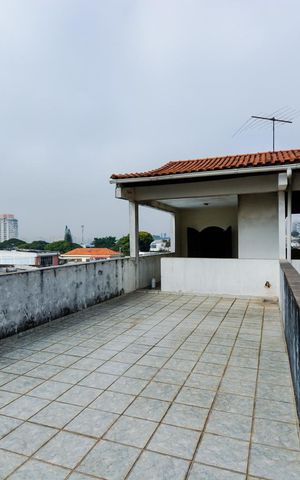Casa à venda com 540m², 3 quartos e 20 vagasTerraço