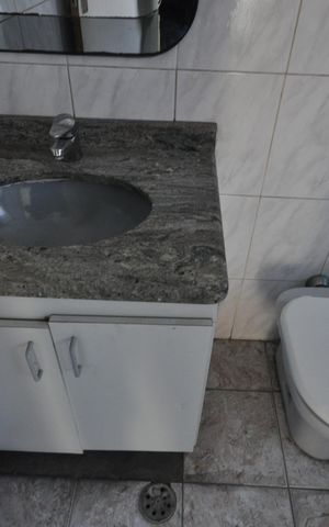 Casa para alugar com 120m², 2 quartos e sem vagaBanheiro