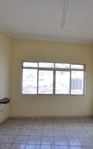 Casa para alugar com 120m², 2 quartos e sem vagaSala