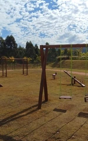 Apartamento à venda com 227m², 4 quartos e 2 vagas Apartamento à venda com 227m², 4 quartos e 2 vagasQuadra Esportiva