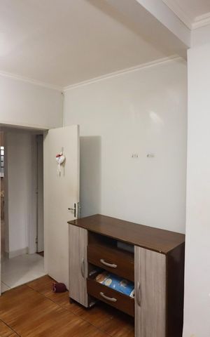 Casa à venda com 210m², 5 quartos e 2 vagas Casa à venda com 210m², 5 quartos e 2 vagasQuarto 2