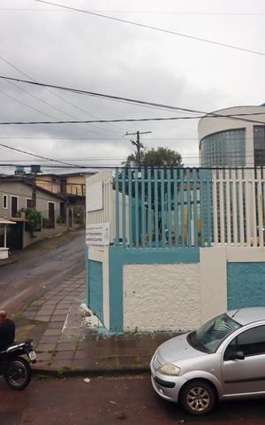 Casa à venda com 210m², 5 quartos e 2 vagas Casa à venda com 210m², 5 quartos e 2 vagasVista do Quarto 4