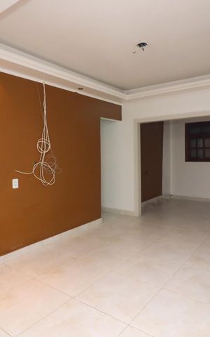 Casa à venda com 210m², 5 quartos e 2 vagas Casa à venda com 210m², 5 quartos e 2 vagasSala 2