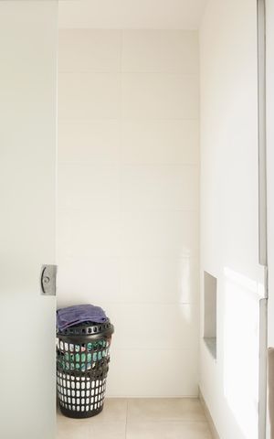 Apartamento à venda com 70m², 2 quartos e 1 vaga Apartamento à venda com 70m², 2 quartos e 1 vagaÁrea de Serviço