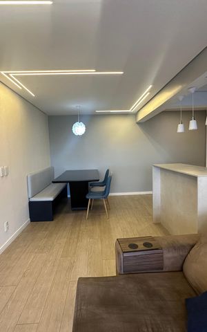 Apartamento à venda com 74m², 3 quartos e 2 vagas Apartamento à venda com 74m², 3 quartos e 2 vagasSala