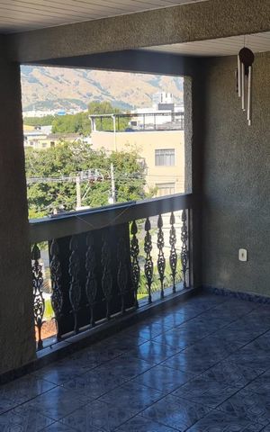 Apartamento à venda com 130m², 2 quartos e sem vaga Apartamento à venda com 130m², 2 quartos e sem vagaVaranda