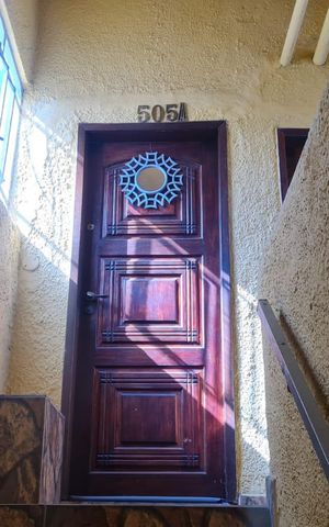 Apartamento à venda com 130m², 2 quartos e sem vaga Apartamento à venda com 130m², 2 quartos e sem vagaEntrada