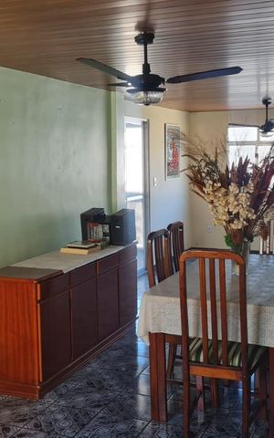 Apartamento à venda com 130m², 2 quartos e sem vaga Apartamento à venda com 130m², 2 quartos e sem vagaSala