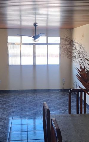 Apartamento à venda com 130m², 2 quartos e sem vaga Apartamento à venda com 130m², 2 quartos e sem vagaSala