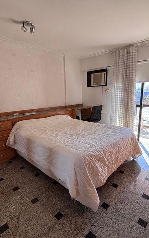Apartamento à venda com 217m², 5 quartos e 4 vagas Apartamento à venda com 217m², 5 quartos e 4 vagasQuarto 2
