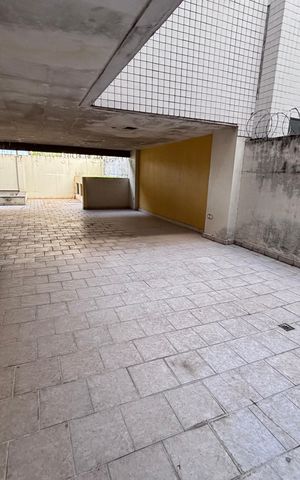 Apartamento à venda com 217m², 5 quartos e 4 vagas Apartamento à venda com 217m², 5 quartos e 4 vagasÁrea comum