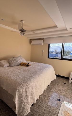 Apartamento à venda com 217m², 5 quartos e 4 vagas Apartamento à venda com 217m², 5 quartos e 4 vagasQuarto 5