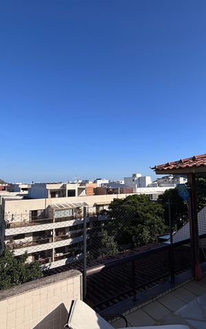 Apartamento à venda com 217m², 5 quartos e 4 vagas Apartamento à venda com 217m², 5 quartos e 4 vagasCobertura