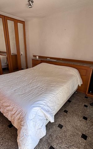 Apartamento à venda com 217m², 5 quartos e 4 vagas Apartamento à venda com 217m², 5 quartos e 4 vagasQuarto 2