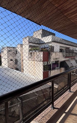 Apartamento à venda com 217m², 5 quartos e 4 vagas Apartamento à venda com 217m², 5 quartos e 4 vagasVaranda dos quartos