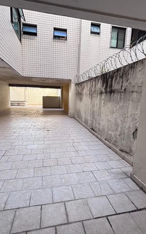 Apartamento à venda com 217m², 5 quartos e 4 vagas Apartamento à venda com 217m², 5 quartos e 4 vagasÁrea comum