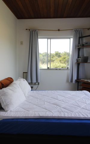 Casa para alugar com 236m², 6 quartos e 2 vagasQuarto 4