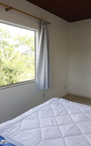 Casa para alugar com 236m², 6 quartos e 2 vagasQuarto 4