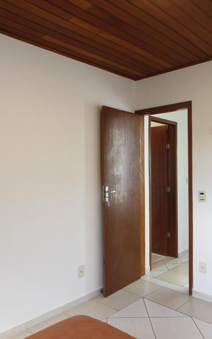 Casa para alugar com 236m², 6 quartos e 2 vagasQuarto 3