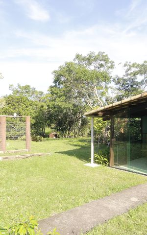 Casa para alugar com 236m², 6 quartos e 2 vagasÁrea externa