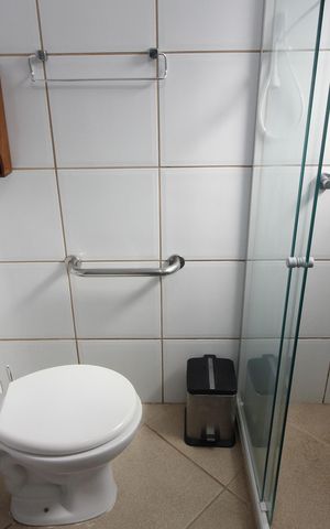 Casa para alugar com 236m², 6 quartos e 2 vagasBanheiro 1